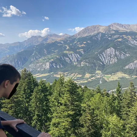 Studio standing PRALOUP 1600 dernier étage 4 personnes Vue époustouflante pas de chambr le site mens attention! Apartamento *