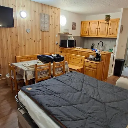 Standing Praloup 1600 Dernier Etage 4 Personnes Vue Epoustouflante Premium Lejlighed *